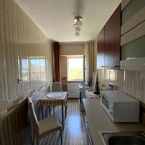 Le Garcon De Adi-cosy,quiet,spatious Apartament